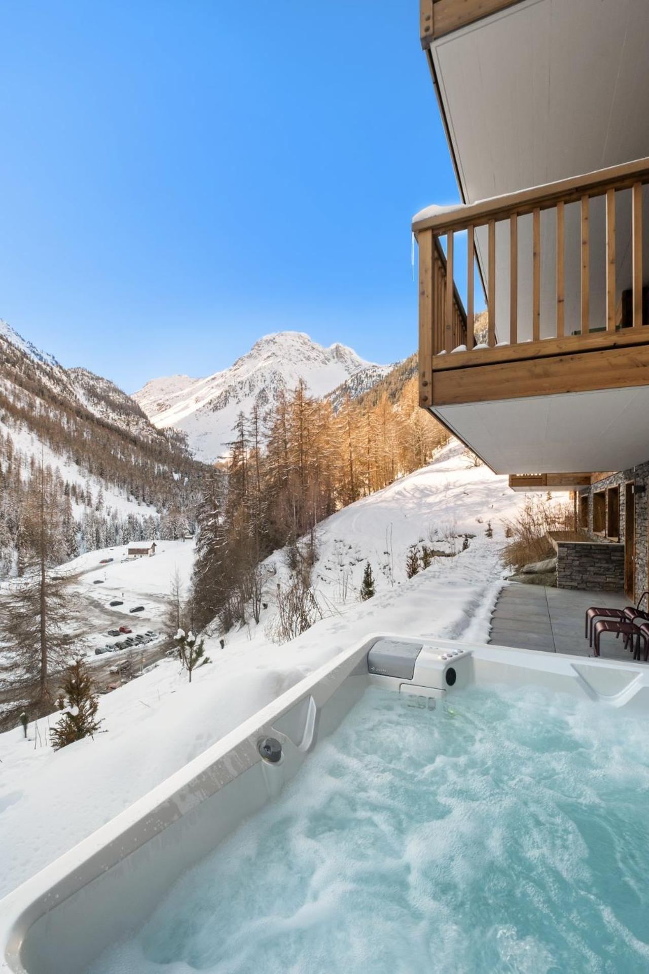 Chalet Les Rahas By Mrs Miggins Грименц Экстерьер фото